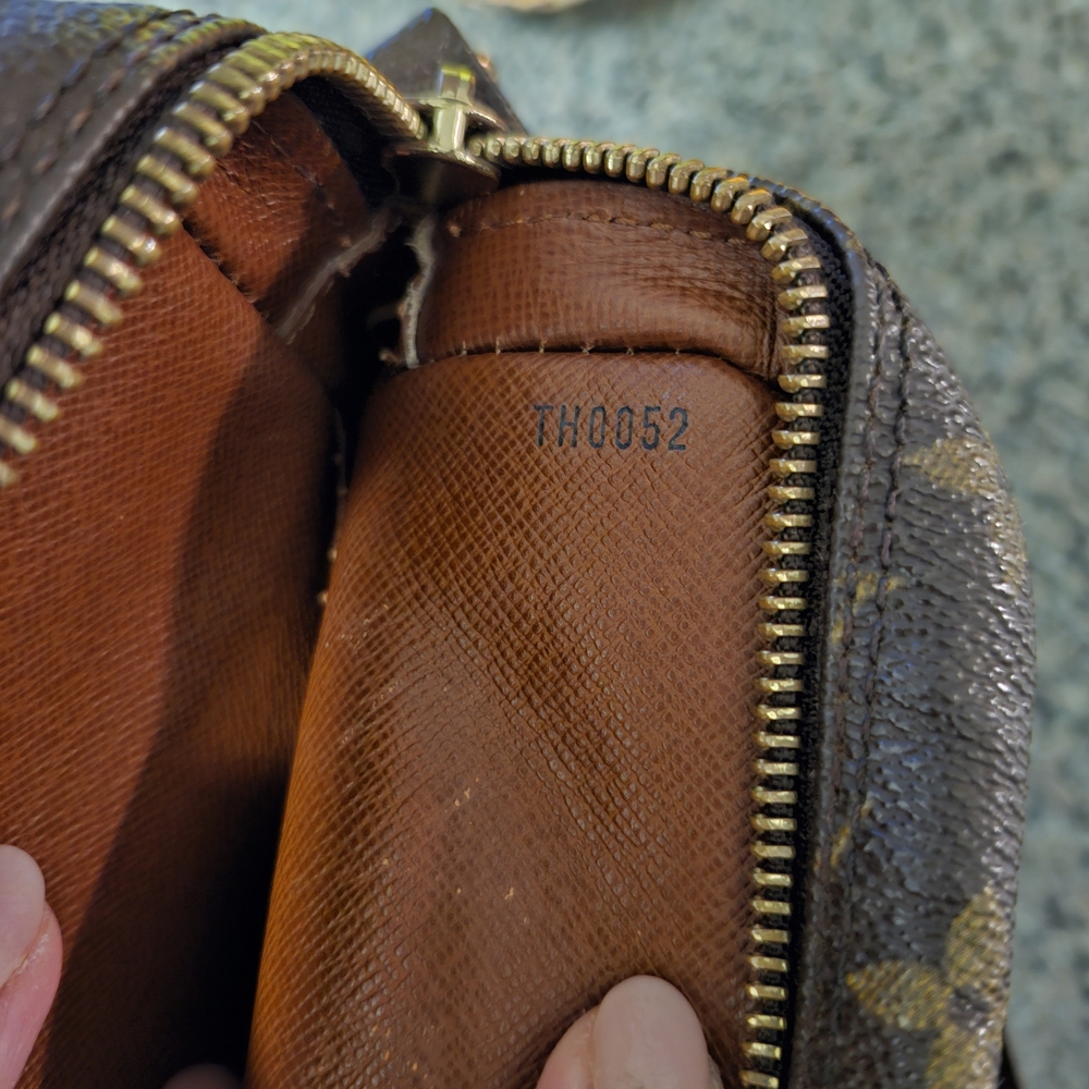 Louis Vuitton Brown Monogram Crossbody Bag - Picture 9 of 11